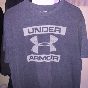 Under Armour Tshirt